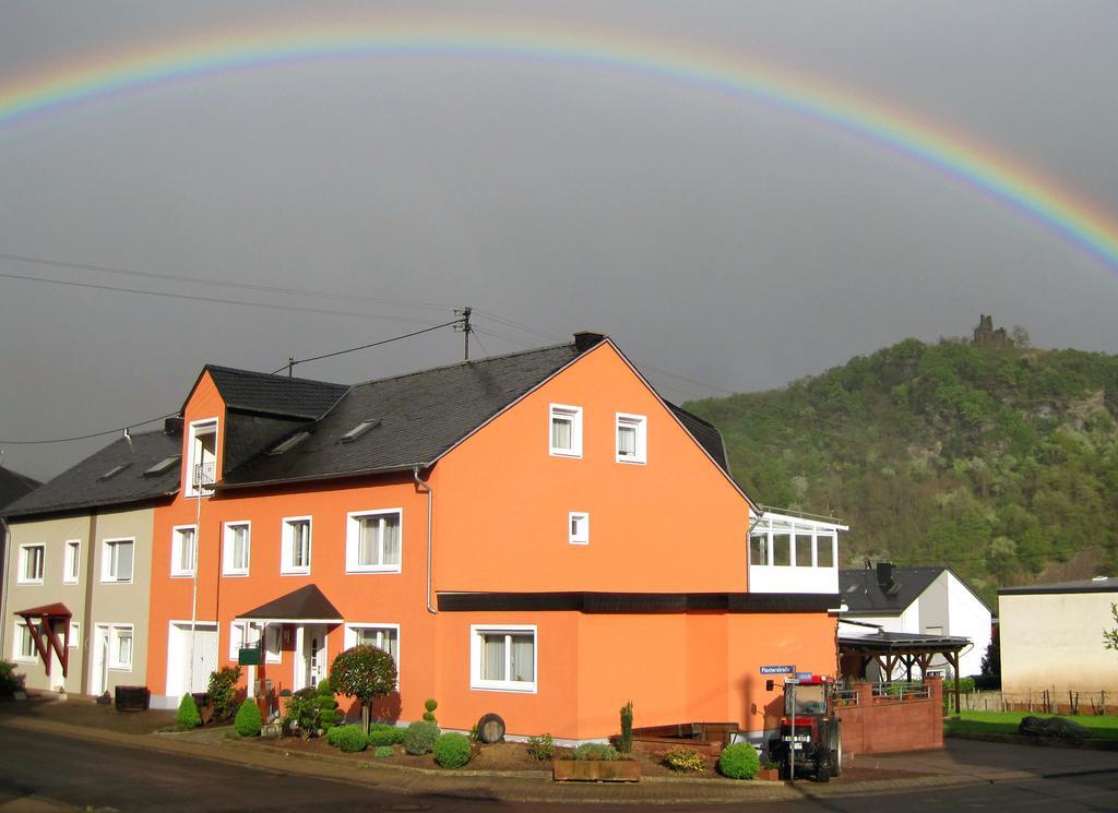 Ferienweingut Rainer Beitzel Kröv Exterior foto